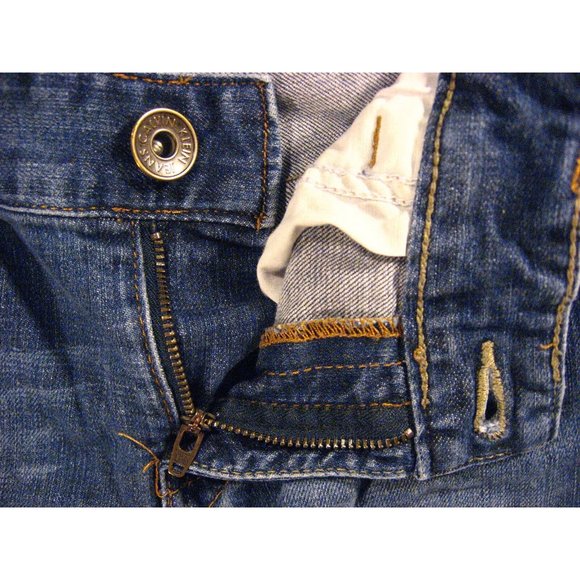 Calvin Klein Womans JEANS SHORTS Cut Off W 28 MEASURED Daisy Dukes Blue Denim - Picture 4 of 9